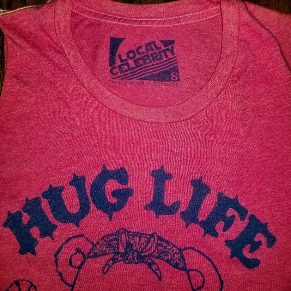 Hug Life Screen Muscle Tee - Picture 6 of 6